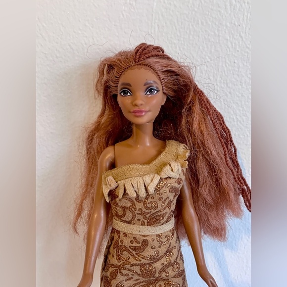 The Little Mermaid Live Action Ariel Doll Barbie Pocahontas Glitter Dress 2022 - Picture 2 of 8